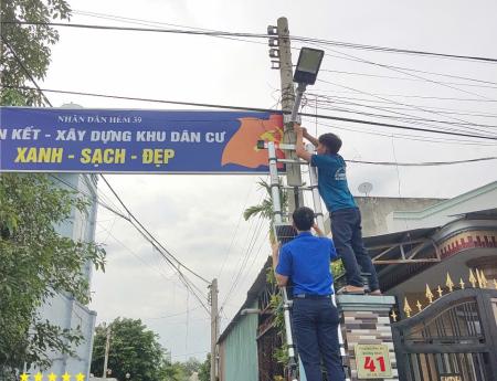 LẮP ĐẶT HOÀN THIỆN ĐÈN ĐƯỜNG KHU PHỐ 2 PHƯỜNG PHÝ MỸ