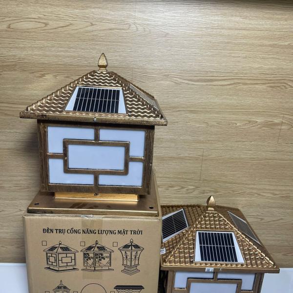 ĐÈN TRỤ CỔNG 3 CHẾ ĐỘ MÀU SIZE 25CM