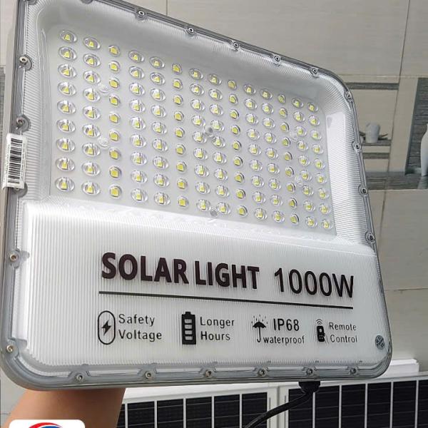 ĐÈN PHA MẮT NGỌC 1000W