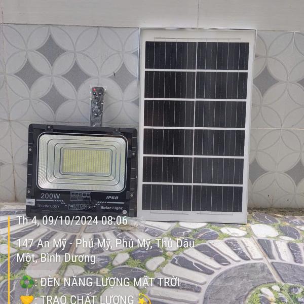 ĐÈN PHA 200W