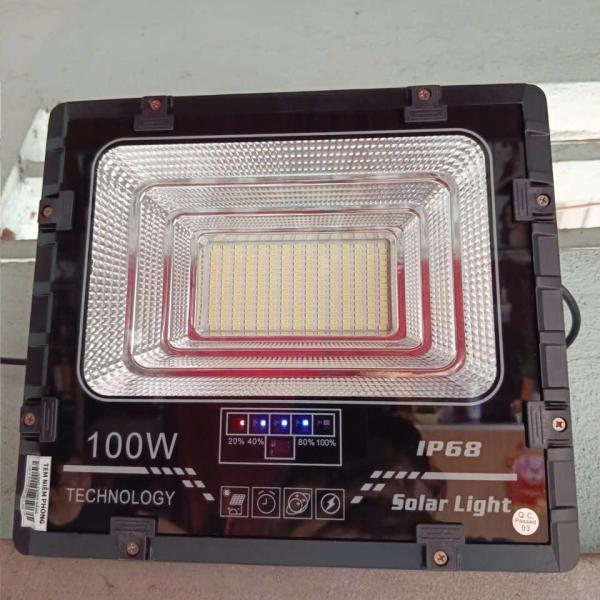 ĐÈN PHA 100W