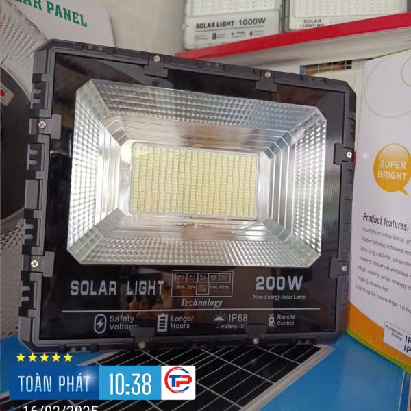 ĐÈN PHA 200W