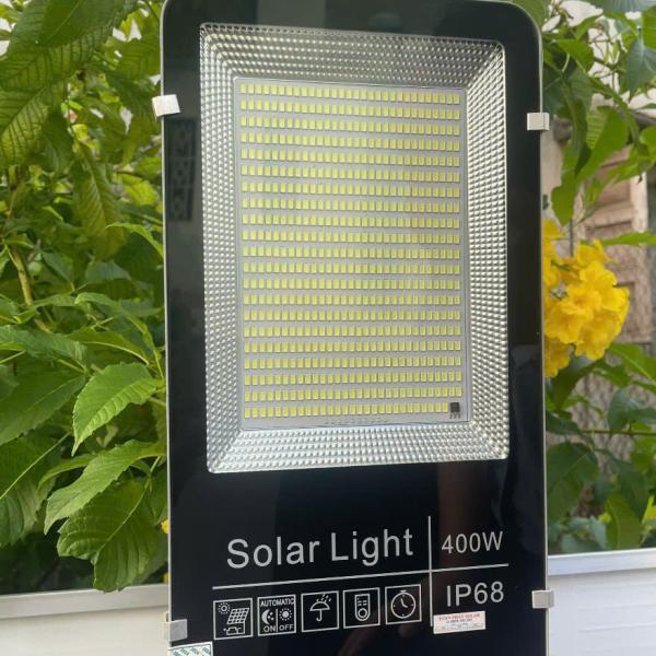 ĐÈN BÀN CHẢI 400W SÁNG TRẮNG
