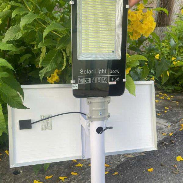 ĐÈN BÀN CHẢI 400W SÁNG TRẮNG