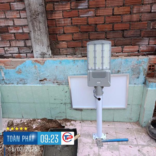 ĐÈN CÔNG TRÌNH 600W
