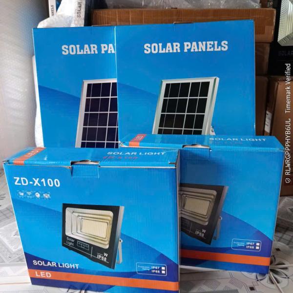 ĐÈN PHA 100W