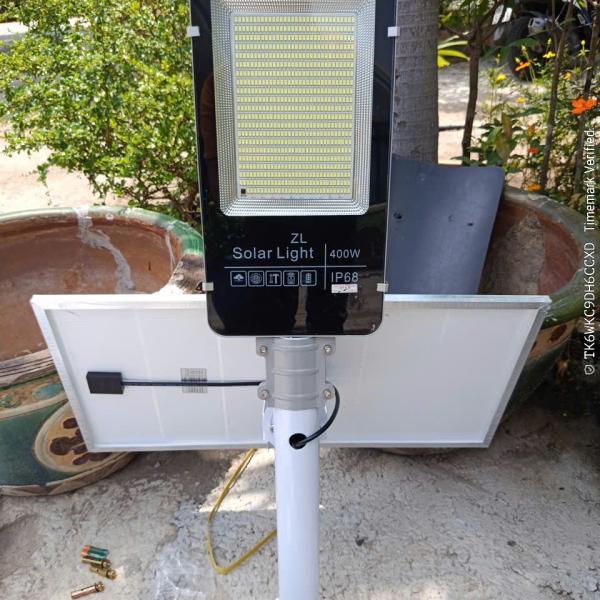 ĐÈN BÀN CHẢI 400W SÁNG TRẮNG