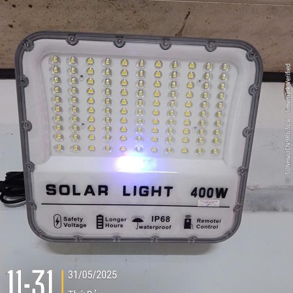 ĐÈN PHA MẮT NGỌC 400W