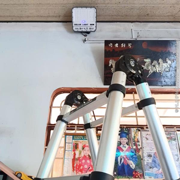 ĐÈN PHA MẮT NGỌC 600W