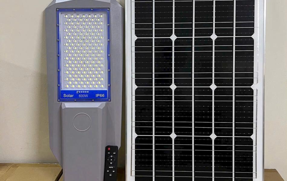 ĐÈN CÔNG TRÌNH PHI THUYỀN 600W 