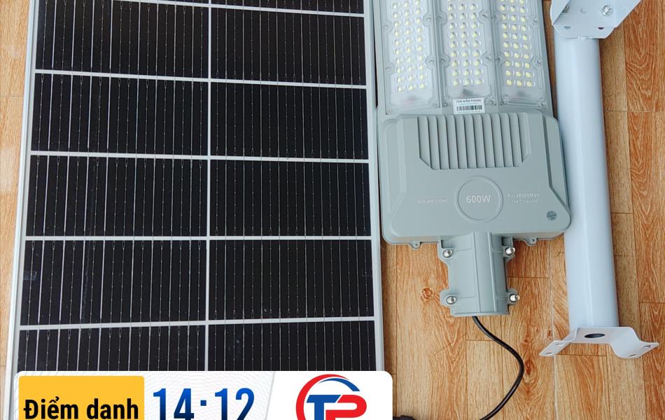 ĐÈN CÔNG TRÌNH 600W