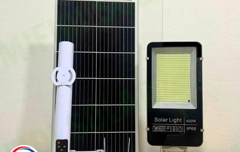 ĐÈN BÀN CHẢI 400W SÁNG TRẮNG