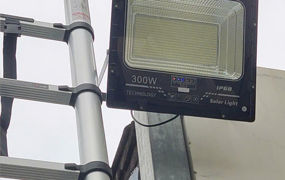ĐÈN PHA 300W