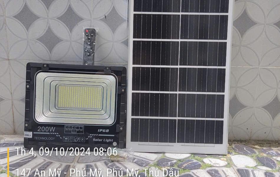 ĐÈN PHA 200W