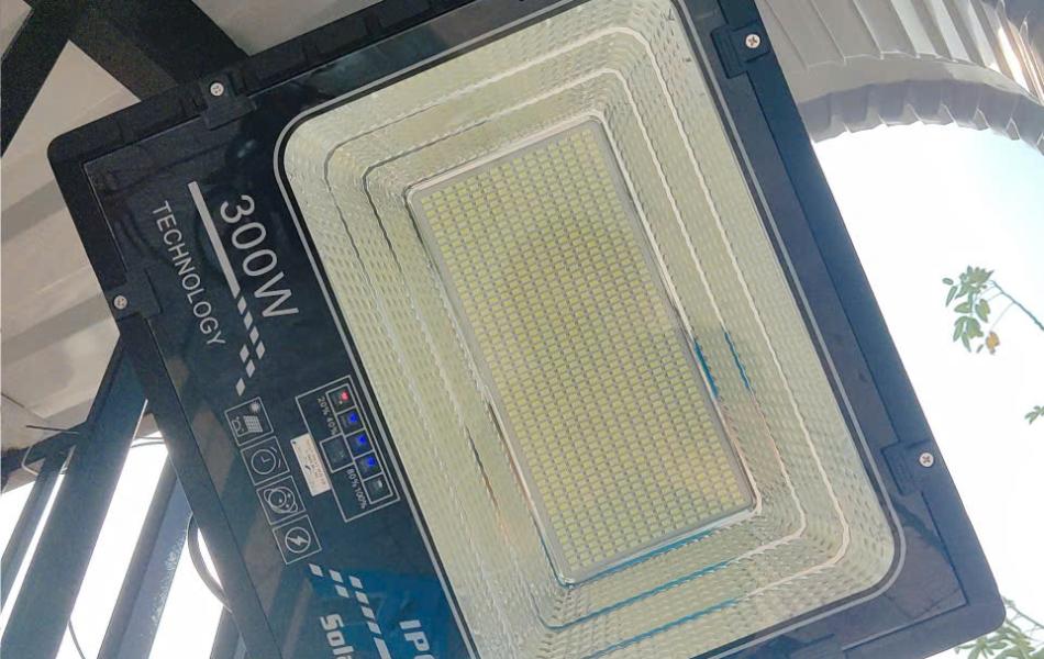 ĐÈN PHA 300W