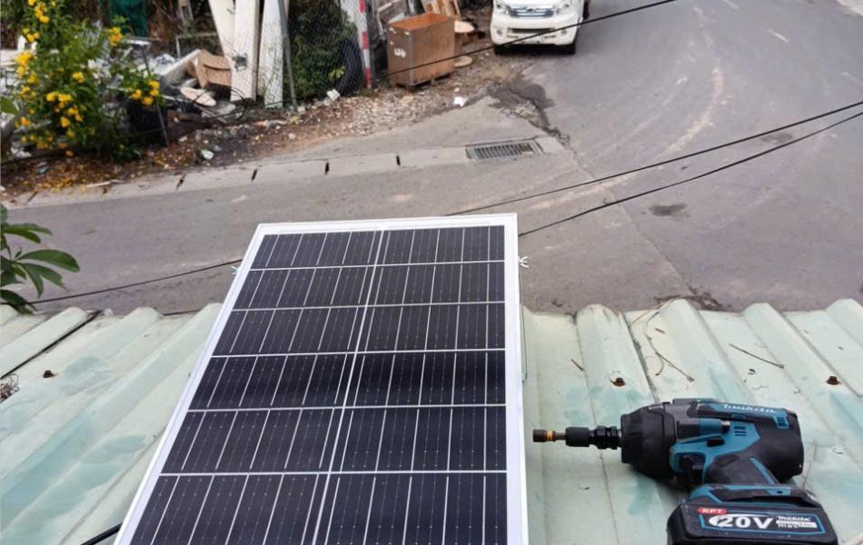 ĐÈN PHA 100W