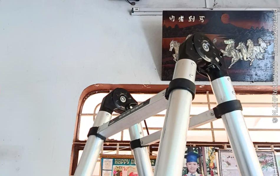 ĐÈN PHA MẮT NGỌC 600W